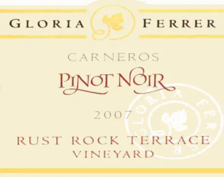 Rust Rock Terrace Vineyard Pinot Noir Bottle