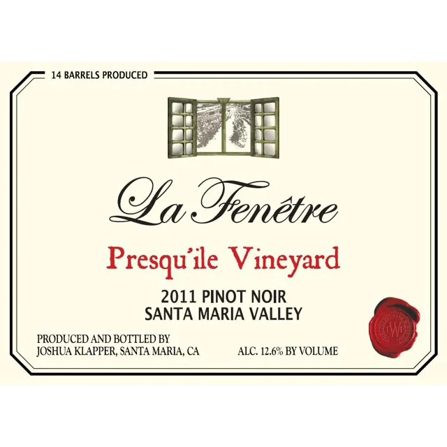 Presqu'ile Pinot Noir Bottle