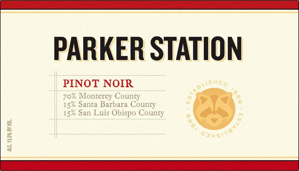 Pinot Noir Bottle