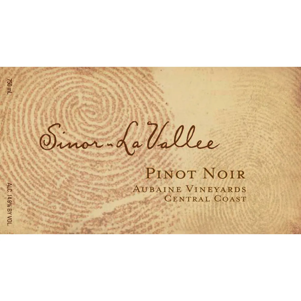 Aubaine Pinot Noir Bottle