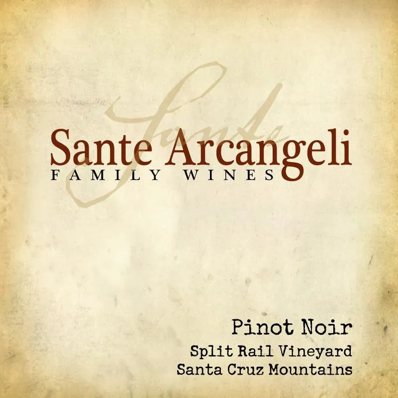 Split Rail Vineyard Pinot Noir Bottle