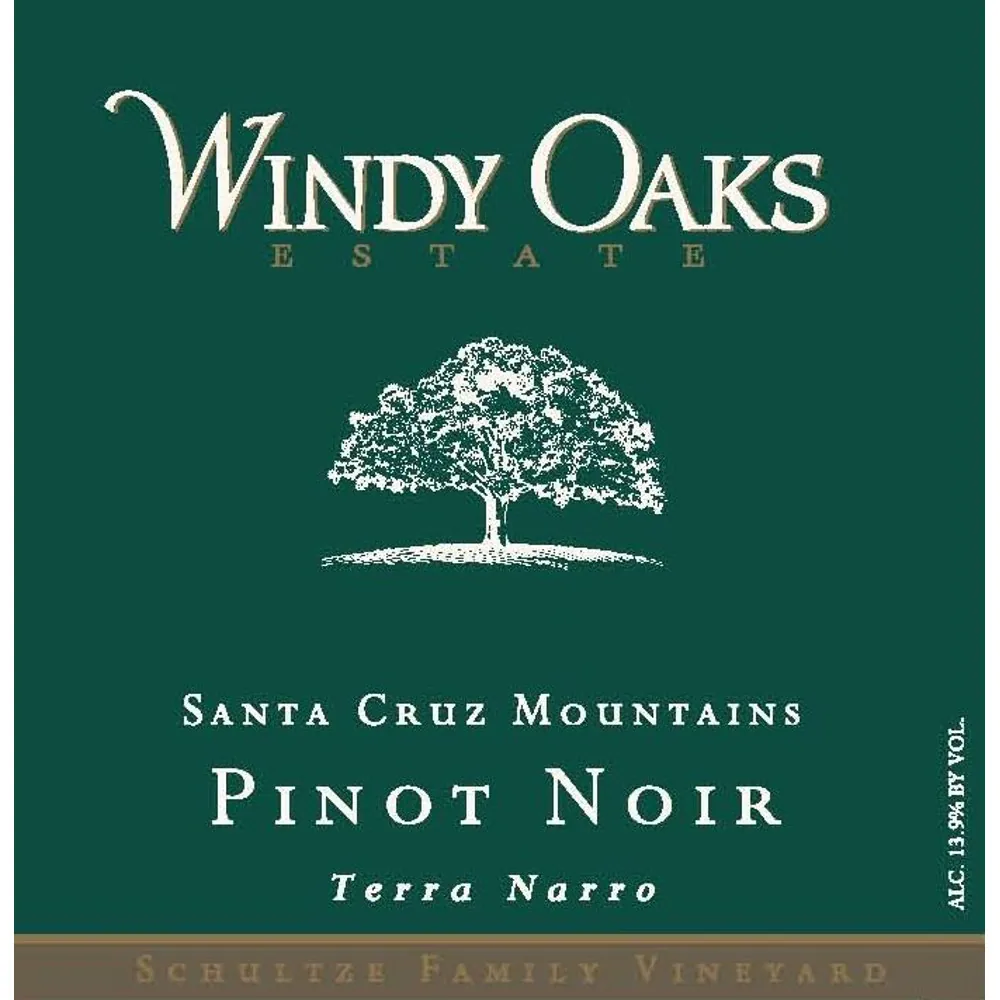 Terra Narro Estate Pinot Noir Bottle