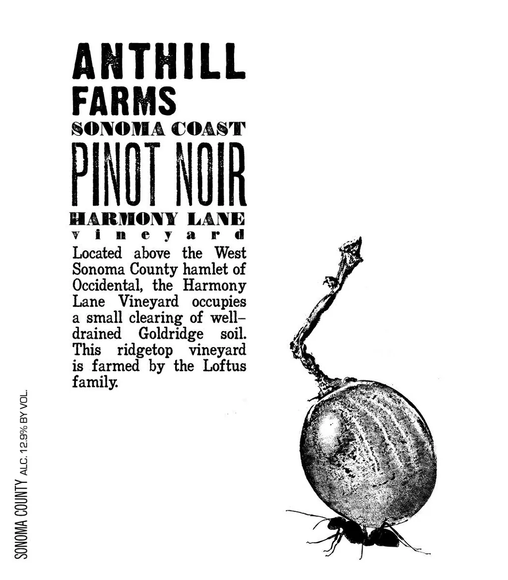 Harmony Lane Vineyard Pinot Noir Bottle