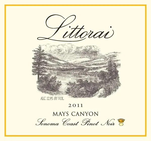 Mays Canyon Vineyard Pinot Noir Bottle