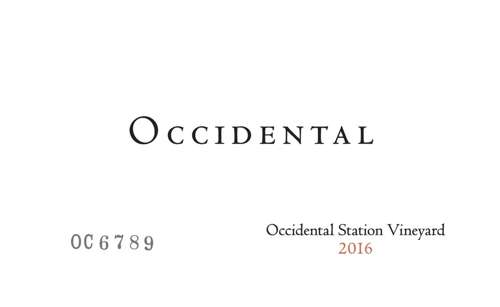 Station Pinot Noir Bottle