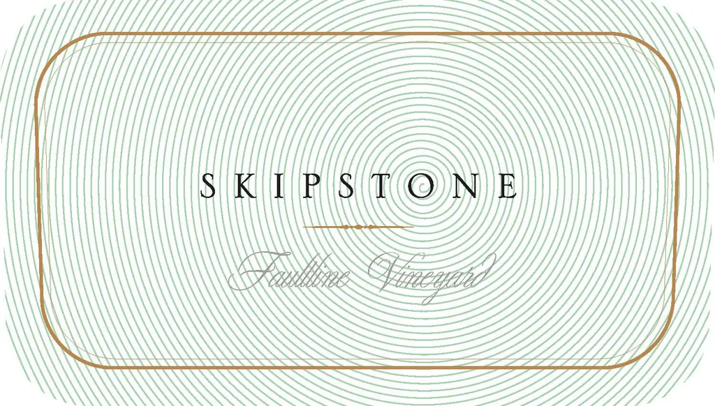 Faultine Vineyard Bottle