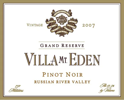 Grand Reserve Pinot Noir Bottle