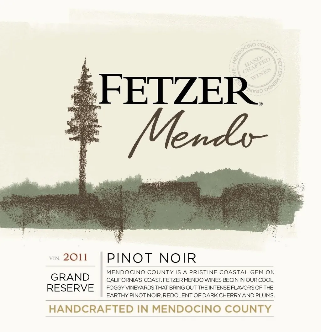 Mendo Grand Reserve Pinot Noir Bottle