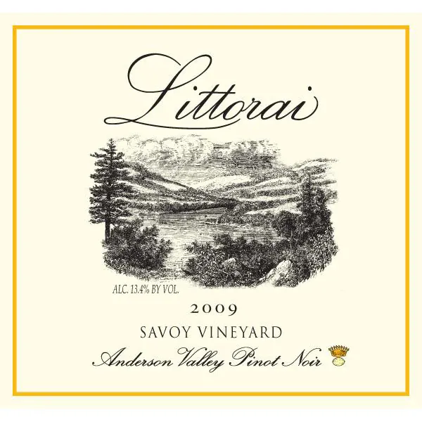 Savoy Vineyard Pinot Noir Bottle