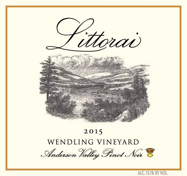 Wendling Vineyard Pinot Noir Bottle