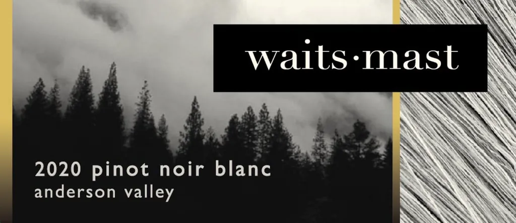 Pinot Noir Blanc Bottle