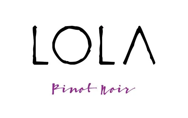 California Pinot Noir Bottle