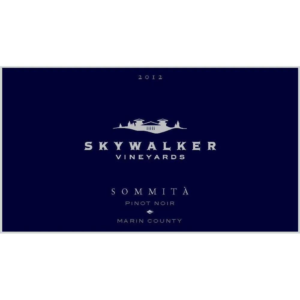 Sommita Pinot Noir Bottle