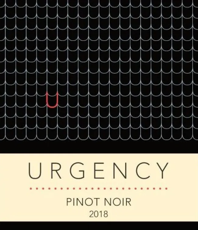 Pinot Noir Bottle