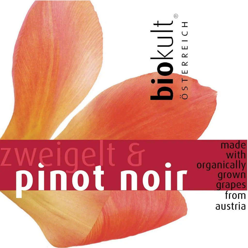 Pinot Noir Zweigelt Bottle