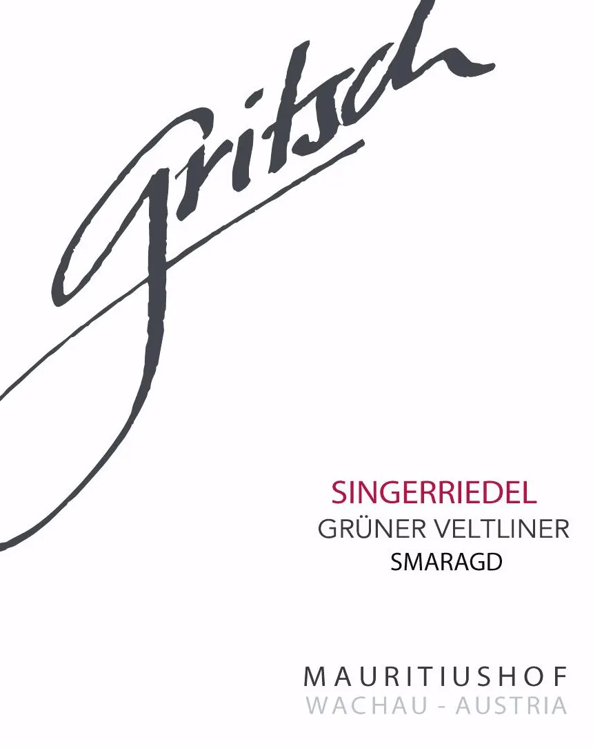 Singerriedel Smaragd Gruner Veltliner Bottle
