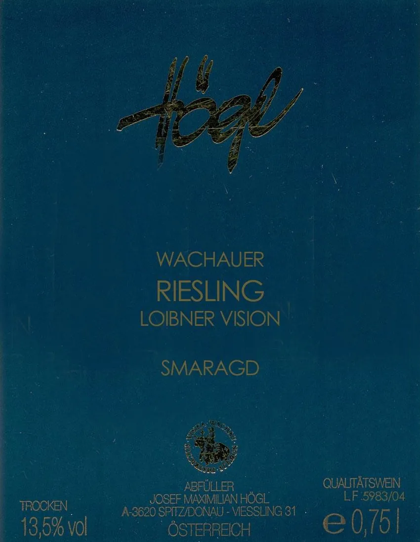 Loibner Vision Smaragd Riesling Bottle