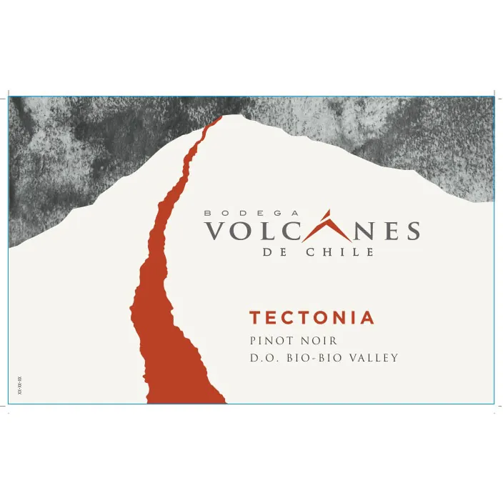 Tectonia Pinot Noir Bottle
