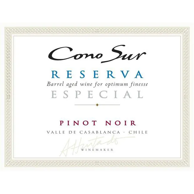 Reserva Especial Pinot Noir Bottle