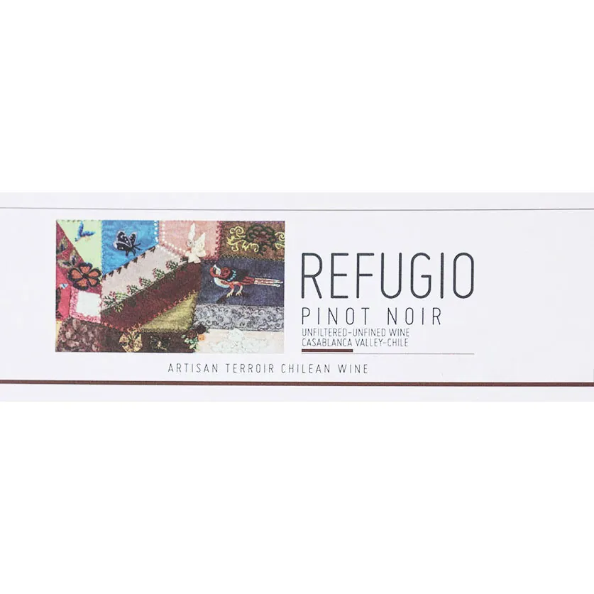 Refugio Pinot Noir Bottle