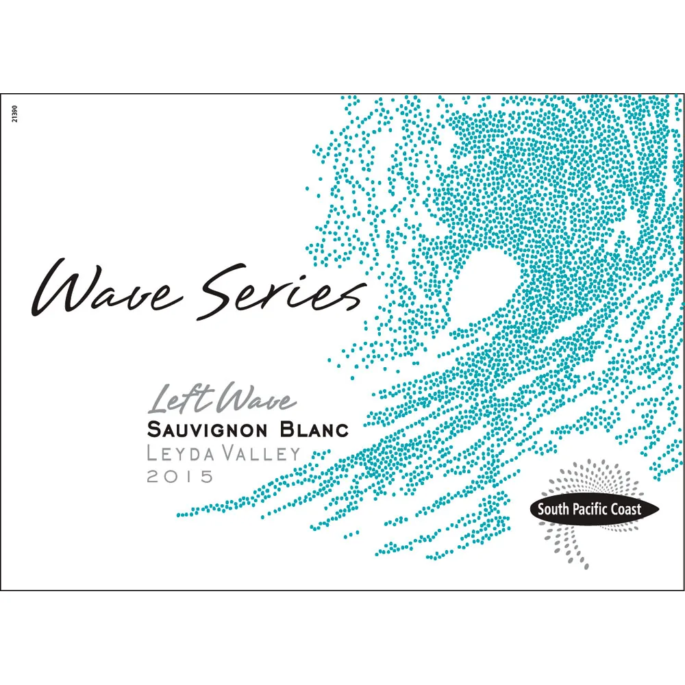 Carmen Wave Series Left Wave Sauvignon Blanc Bottle