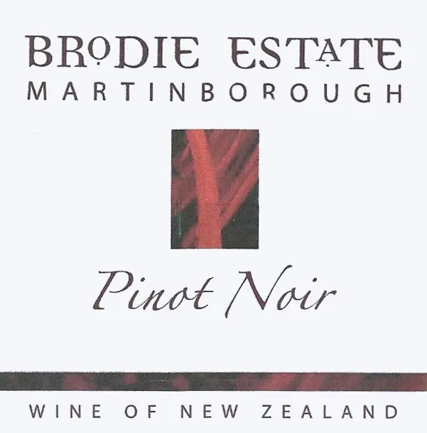 Pinot Noir Bottle