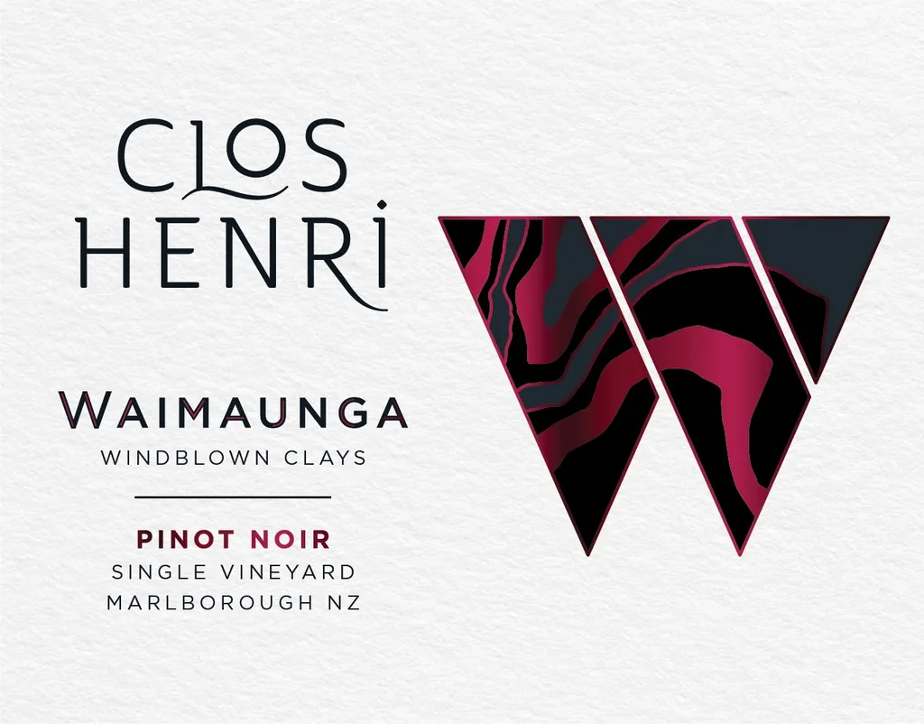 Waimaunga Pinot Noir Bottle