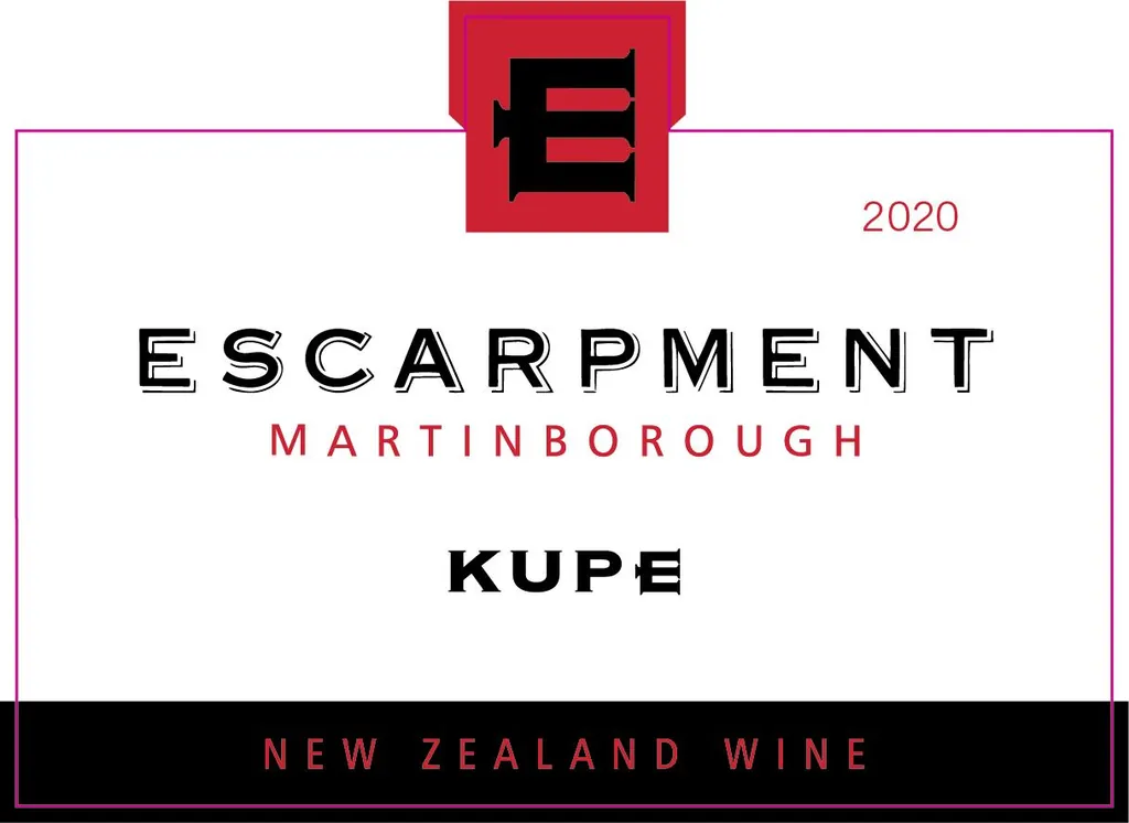 Kupe Pinot Noir Bottle