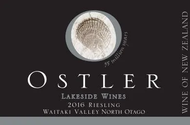 Lakeside Vines Riesling Bottle