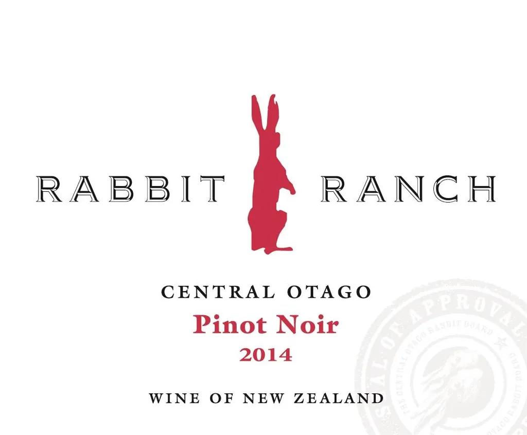 Pinot Noir Bottle