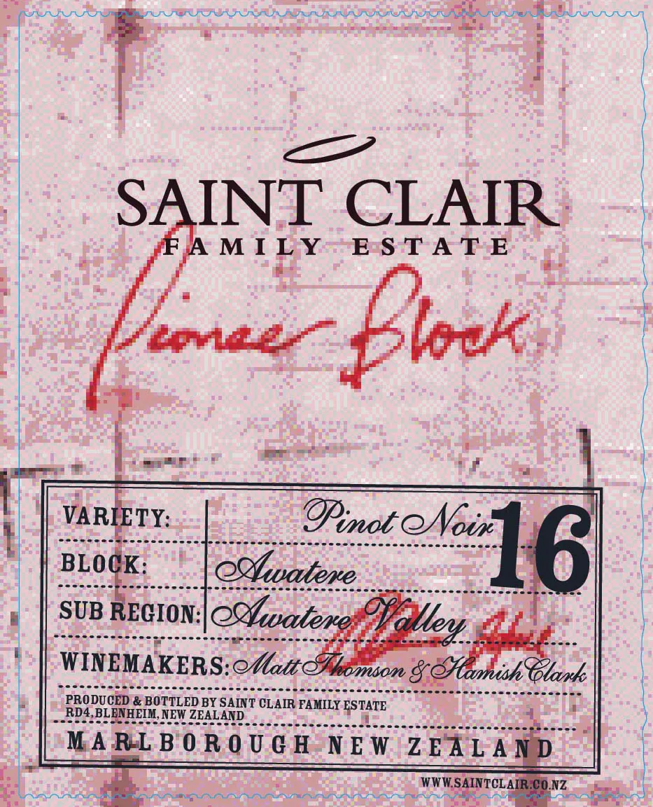 Pioneer Block 16 Pinot Noir Bottle