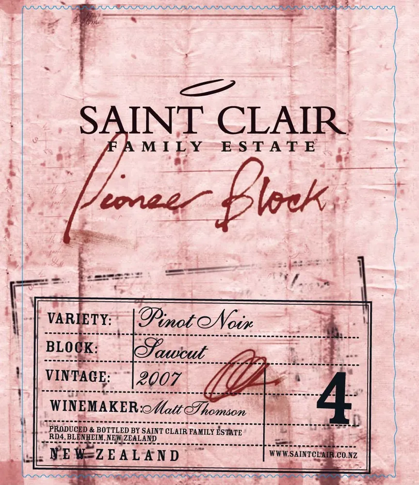Pioneer Block 4 Sawcut Pinot Noir Bottle