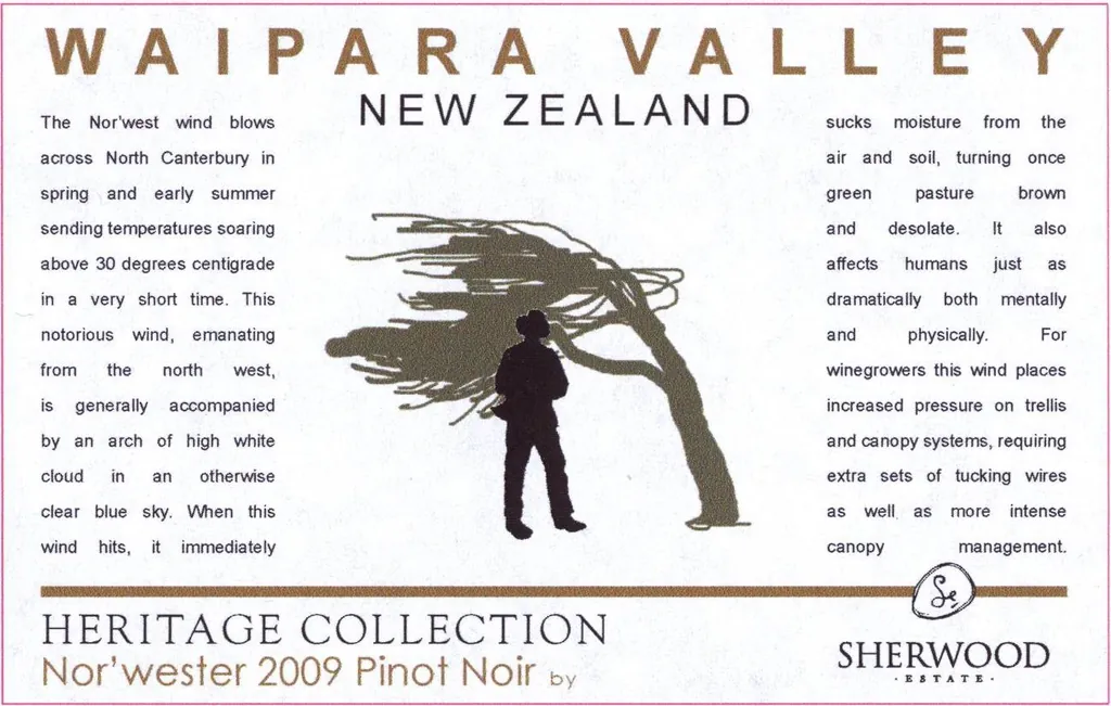 Heritage Collection Nor'Wester Pinot Noir Bottle