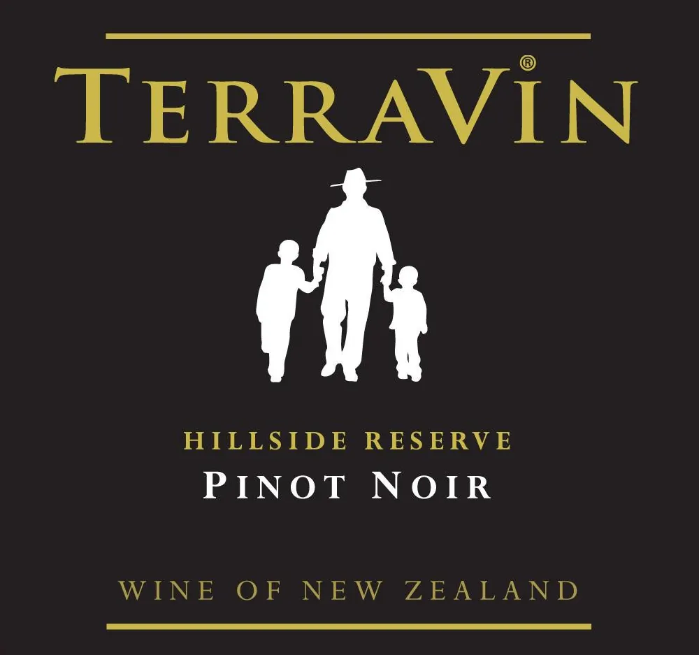 Hillside Reserve Pinot Noir Bottle