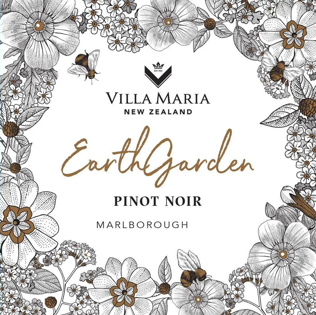 Earth Garden Pinot Noir Bottle