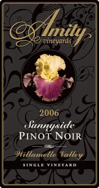 Amity Sunnyside Pinot Noir Bottle