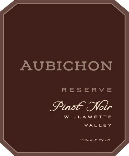 Reserve Pinot Noir Bottle