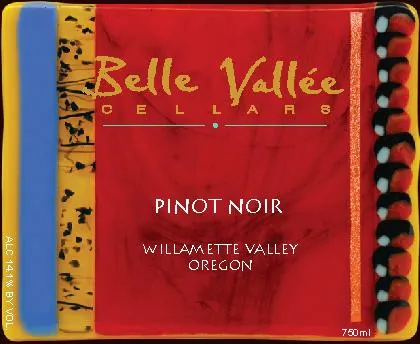 Port Pinot Noir Bottle