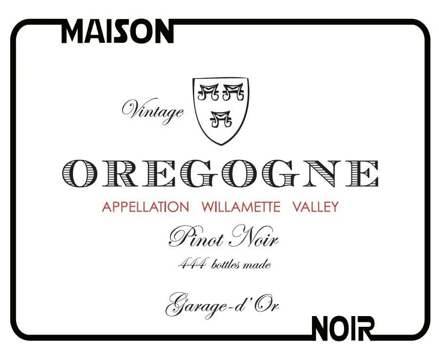 Oregogne Pinot Noir Bottle