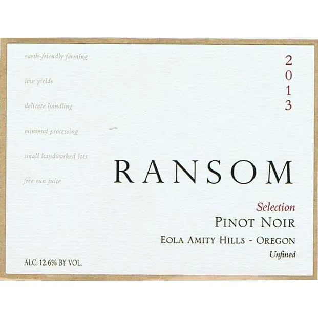 Selection Pinot Noir Bottle