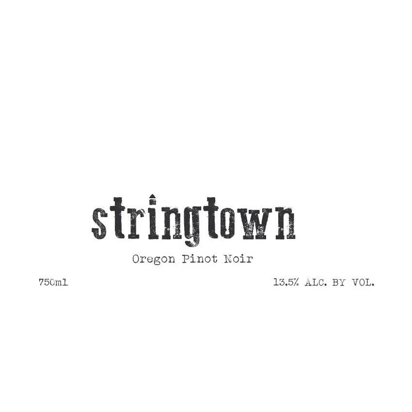 Stringtown Pinot Noir Bottle