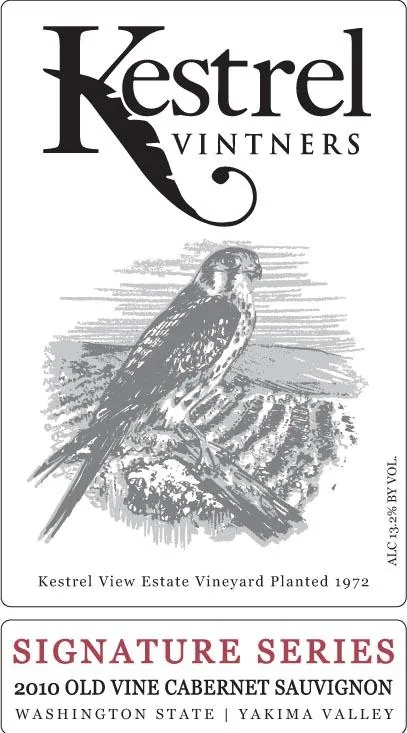 'Signature Series' Old Vine Cabernet Sauvignon Bottle