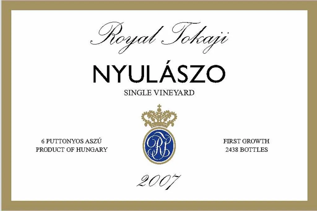 Nyulaszo Tokaji Aszu 6 Puttonyos Bottle