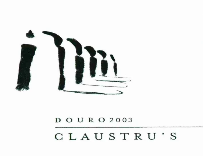 Claustru's Tinto Bottle