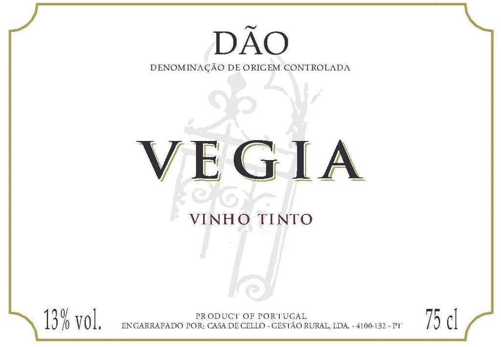 Vegia Vinho Tinto Bottle