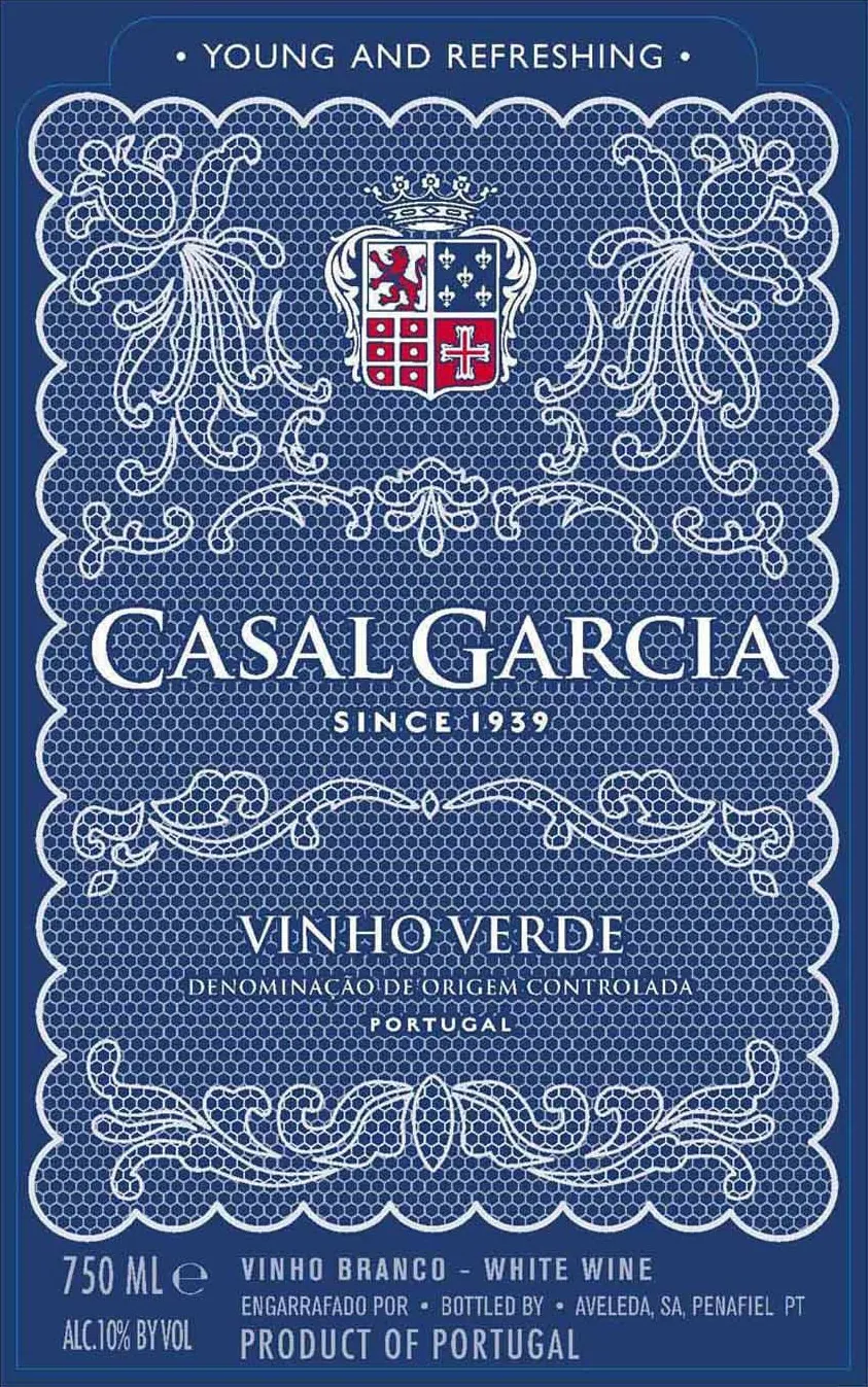 Vinho Verde Rose Bottle