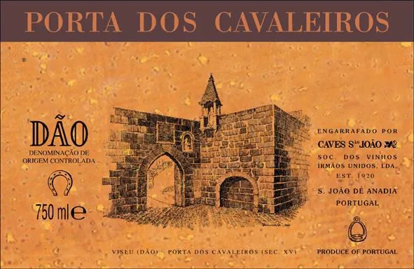 Porta dos Cavaleiros Branco Bottle