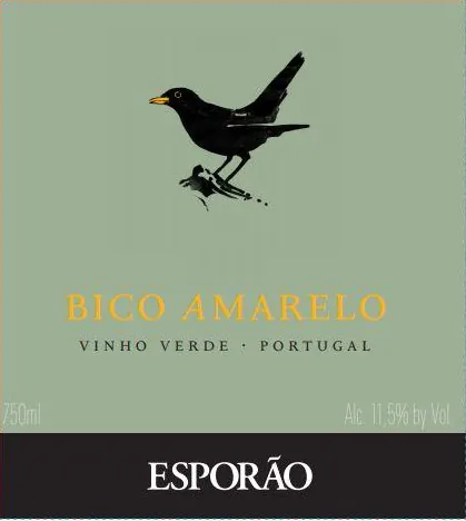 Bico Amarelo Vinho Verde Bottle