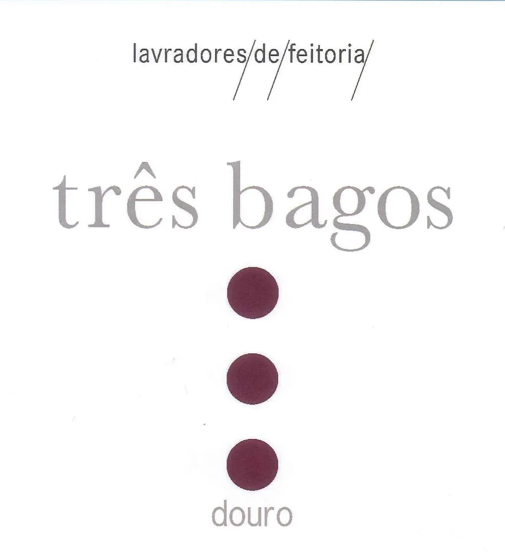 Tres Bagos Bottle