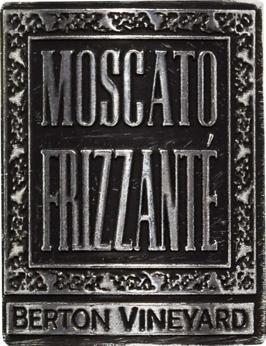 Metal Label Moscato Frizzante Bottle